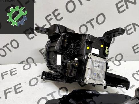 CLİO 6 SAĞ FAR FULL LED SIFIR ORJİNAL OEM 260605779R 2026