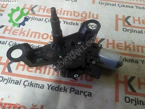Opel Corsa 0390205114 çıkma parça