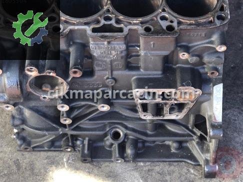 Volkswagen Crafter Blok 03L021AP çıkma parça