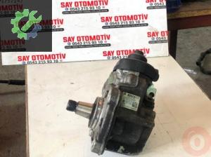 Crafter mazot pompası 03L130755AB 0445010533