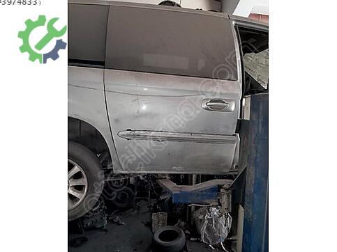 Chrysler Voyager Kapı çıkma parça