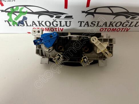 Dacia Dokker Klima Kontrol Paneli çıkma parça
