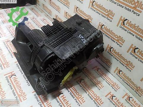 Dacia Sandero 271108981R çıkma parça