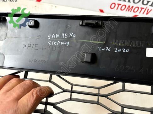 Dacia Sandero Tampon Izgarası 622541081R çıkma parça