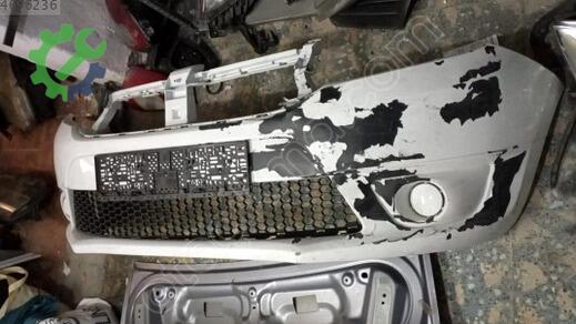 Dacia Sandero Ön Tampon çıkma parça