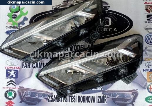 Dacia Sandero Far çıkma parça