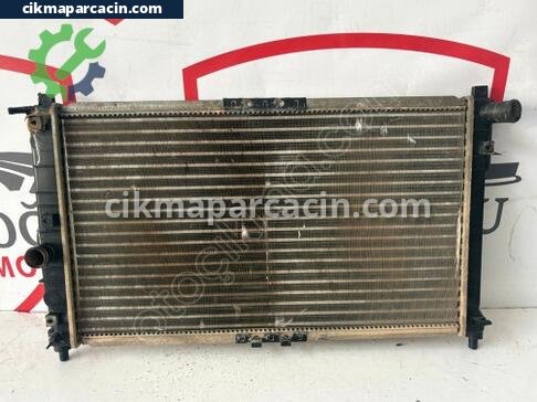 Daewoo Nubira Motor Su Radyatörü çıkma parça