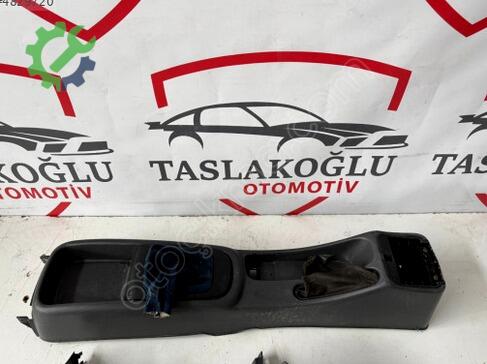 Daewoo Nubira Orta Konsol çıkma parça