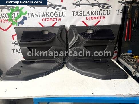 Daihatsu Sirion Kapı Döşemesi çıkma parça
