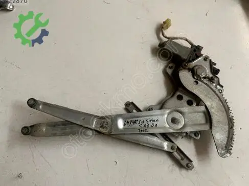 Daihatsu Sirion Sağ Ön Kapı çıkma parça