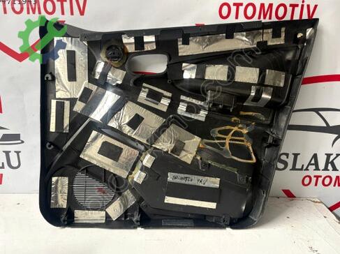 Daihatsu Yrv Kapı Döşemesi çıkma parça