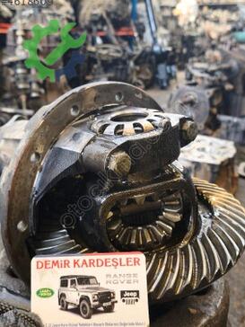 Land Rover Defender çıkma parça