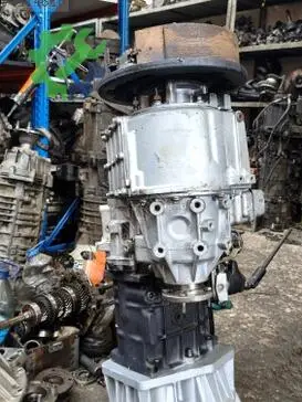 Land Rover Defender Şanzıman çıkma parça