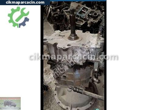 Land Rover Defender Şanzıman çıkma parça