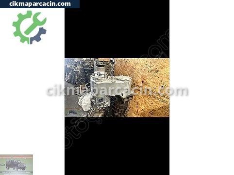 Land Rover Defender çıkma parça