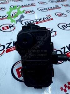 Sıfır Volkswagen Polo Yakıt Pompası 6R0810773