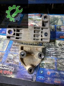 Tesla Model S Motor Braketi A236001 çıkma parça