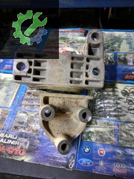 Tesla Model S Motor Braketi A236001 çıkma parça