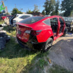 Tesla Model Y 2020 Çıkma Çamurluk