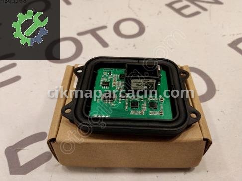 Mazda 2 Far Beyni 63117182396 çıkma parça