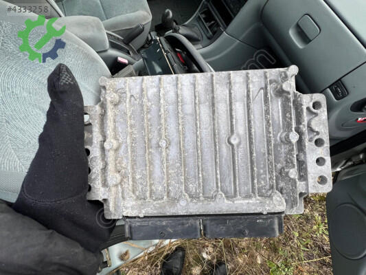 Renault Laguna Motor Beyni S110130040 çıkma parça