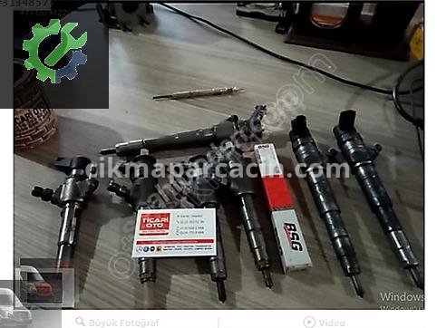 Mitsubishi Carisma Enjeksiyon Beyni çıkma parça