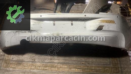 BMW 1 Serisi Arka Tampon çıkma parça