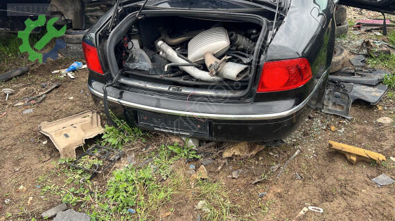 Volkswagen Phaeton Ön Cam Izgarası çıkma parça