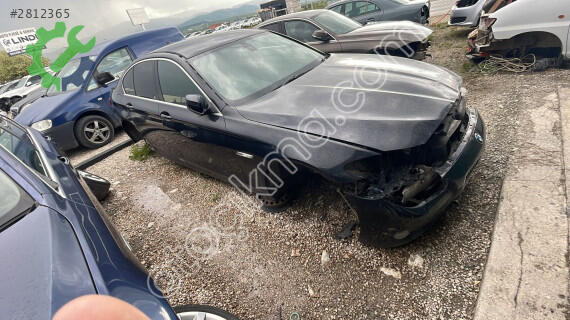 BMW 5 Serisi Çamurluk çıkma parça