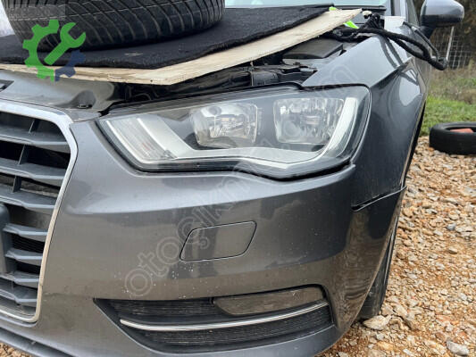 Audi A3 Far çıkma parça