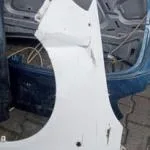 Fabia sol ön çamurluk çıkma
