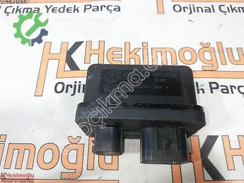 Mazda 5 55229840 çıkma parça