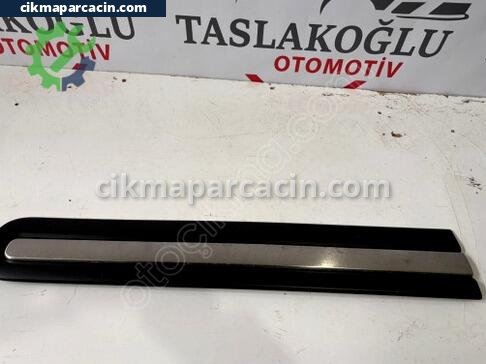 Fiat 500 Sol Ön Kapı çıkma parça