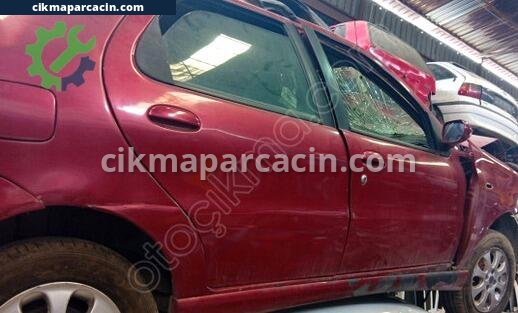 Fiat Albea Sağ Ön Kapı çıkma parça