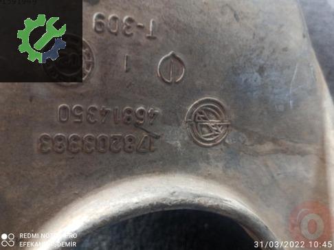 Fiat Albea Motor Braketi 178203383 çıkma parça