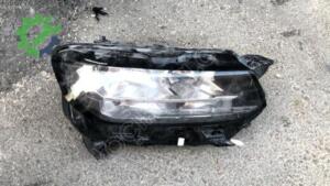 Fiat Doblo 2024 Çıkma Sağ Far