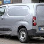 Arka Cam Fiat Doblo 2020 Çıkma