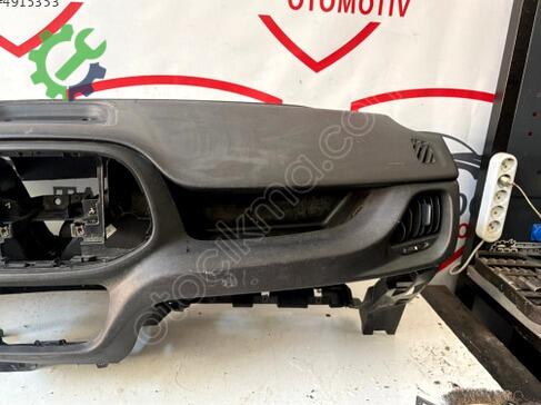 Fiat Doblo Torpido çıkma parça
