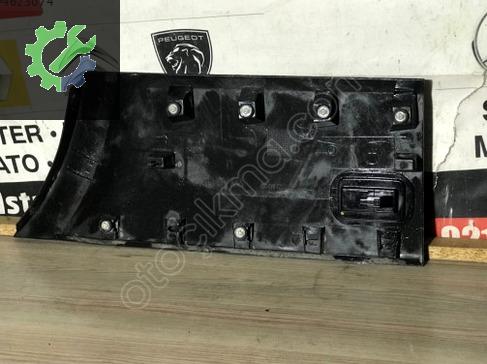 Fiat Ducato Çıkma Orjinal Arka Çamurluk Bandı