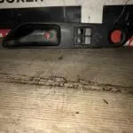 Fiat Ducato Çıkma Orjinal Sol Ön Cam Kaldırma Düğmesi