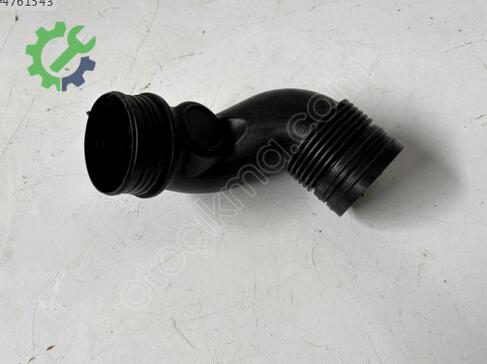 Fiat Egea Hava Filtresi Hortumu 52082499 çıkma parça