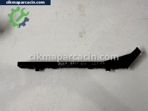 Hyundai I30 Tampon Braketi çıkma parça