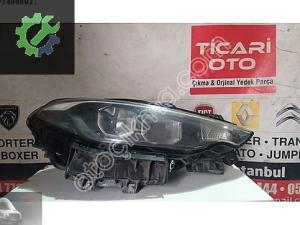 Fiat Egea LEDLİ sol ön far 2024 model temiz