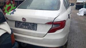 Fiat Egea 2015 Çıkma Arka Çamurluk