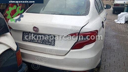 Fiat Egea Arka Çamurluk çıkma parça