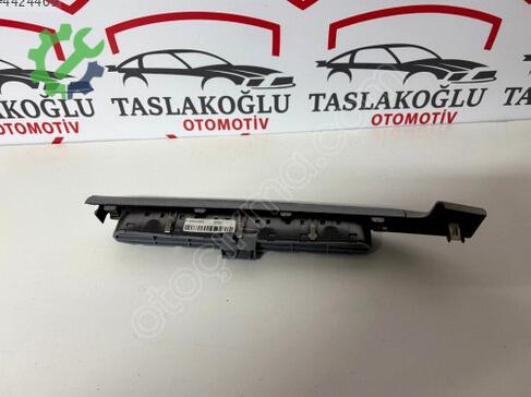 Fiat Egea Flaşör Düğmesi çıkma parça