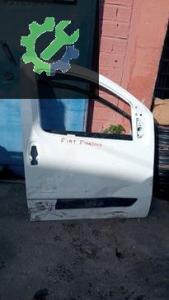 Fiat Fiorino sağ ön kapı çıkma