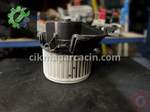 Fiat Linea Kalorifer Motoru çıkma parça