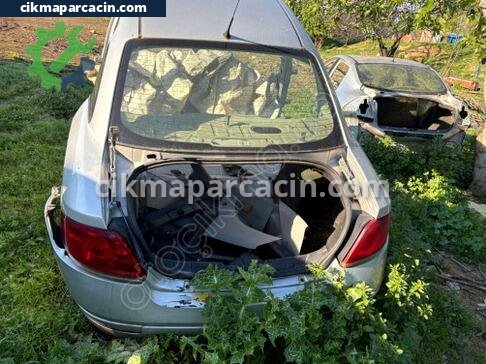Fiat Linea Tavan çıkma parça