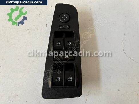 Fiat Linea Sol Ön Kapı çıkma parça